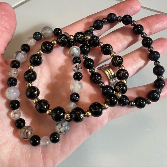 Beaded Bracelets Crystals Set Glass Black Grey Gray Sparkle - Picture 4 of 5